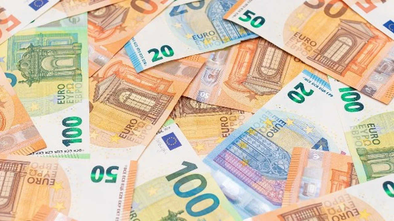 تراجع مفاجئ في سعر اليورو أمام الجنيه بعد سلسلة ارتفاعات متتالية بالبنوك